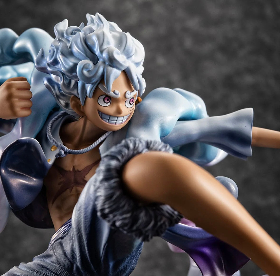 One Piece Figur – Monkey D. Luffy Gear 5 – P.O.P MAXIMUM – Limited Edition